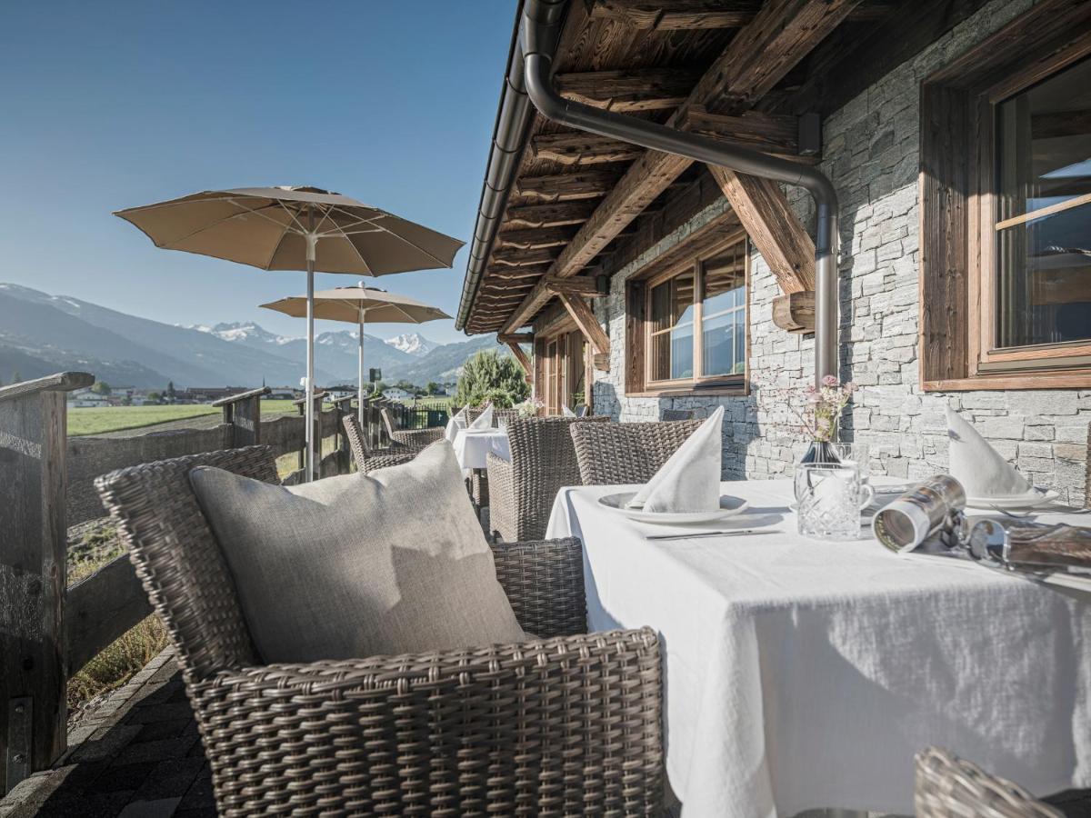 Aparthotel Stacherhof Fuegen Exterior photo